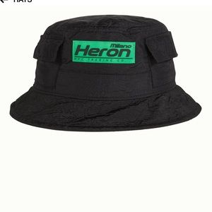 ⛔️SOLD⛔️Heron Preston Crinkle bucket hat